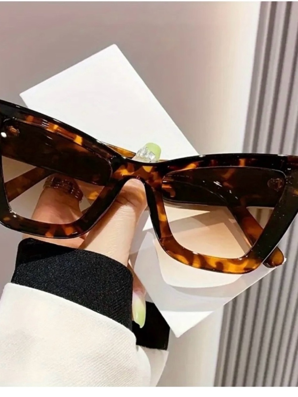 Tortoiseshell Cat Eye Sunglasses - Women Accessories